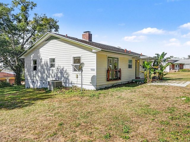 1725 HAMILTON STREET, Eustis, FL 32726