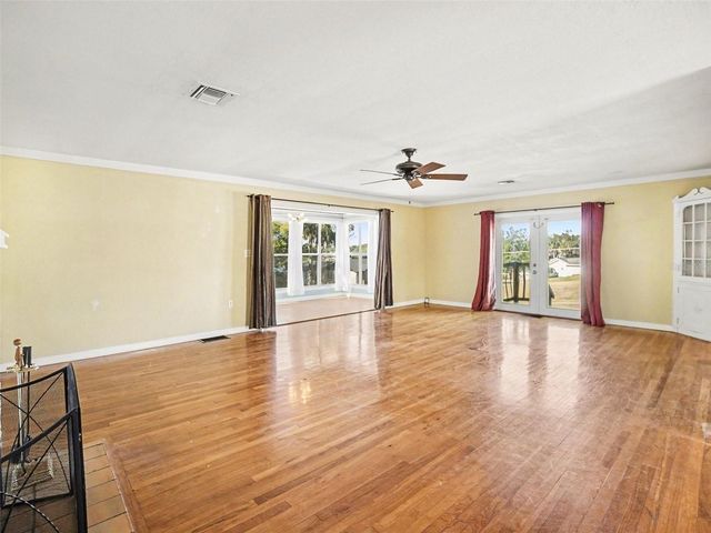 1725 HAMILTON STREET, Eustis, FL 32726