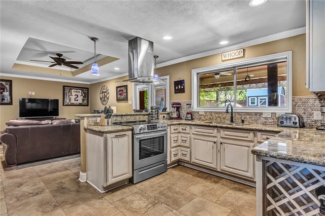 1612 George Bush Drive, College Station, TX 77840