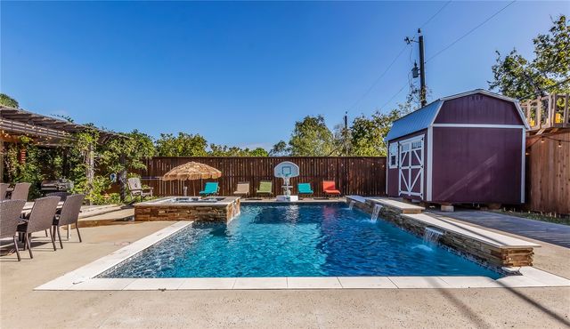 1612 George Bush Drive, College Station, TX 77840