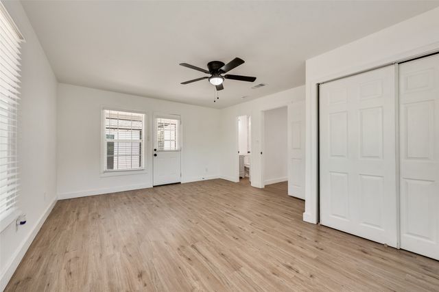 6617 Greenlee Street, Fort Worth, TX 76112