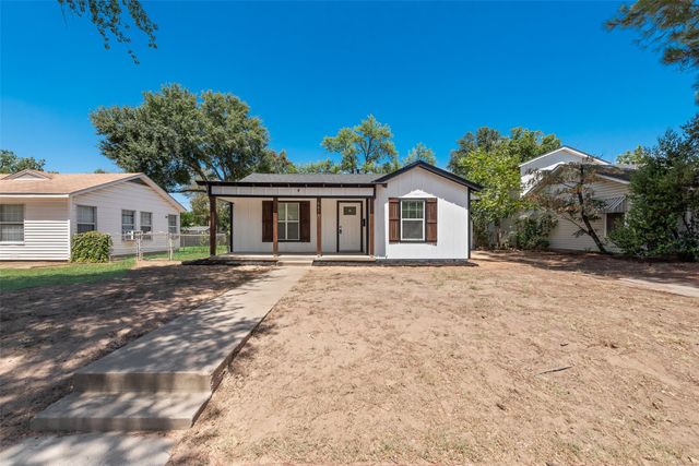 6617 Greenlee Street, Fort Worth, TX 76112