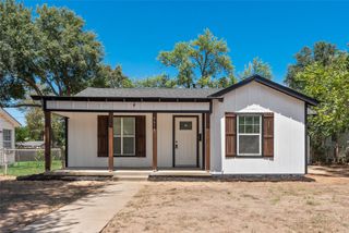 6617 Greenlee Street, Fort Worth, TX 76112