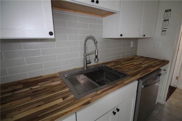 1999 North Goodman Street, Irondequoit, NY 14609