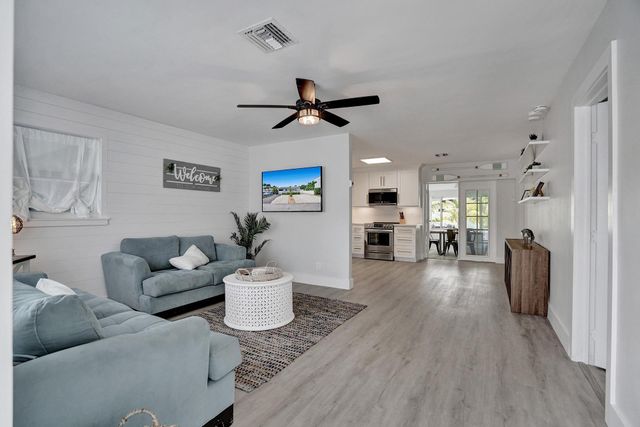 1969 NE 5th Street 1-2, Deerfield Beach, FL 33441