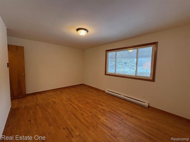 2855 E County Line Road, Hale, MI 48739