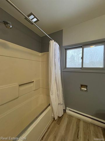 2855 E County Line Road, Hale, MI 48739