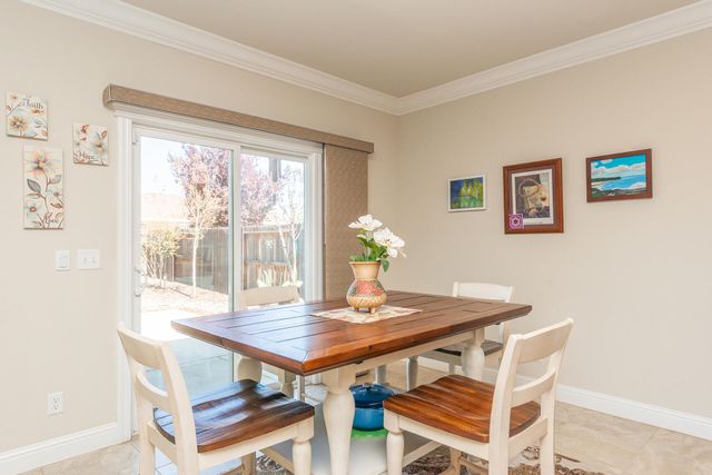 3326 Hotlam Road, Redding, CA 96002