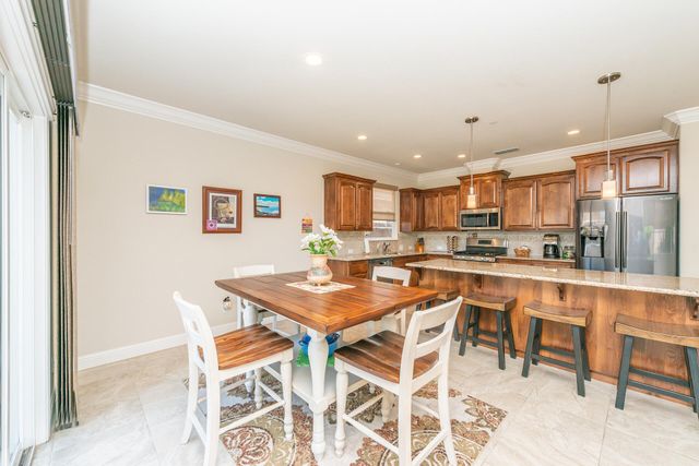 3326 Hotlam Road, Redding, CA 96002