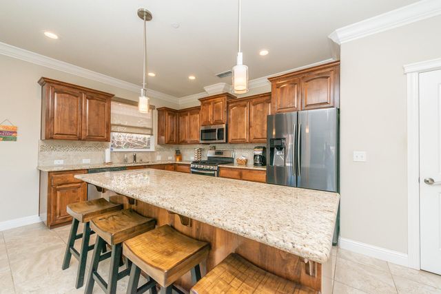 3326 Hotlam Road, Redding, CA 96002