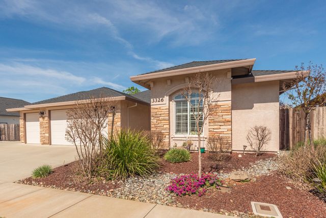 3326 Hotlam Road, Redding, CA 96002