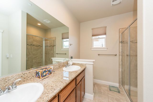 3326 Hotlam Road, Redding, CA 96002