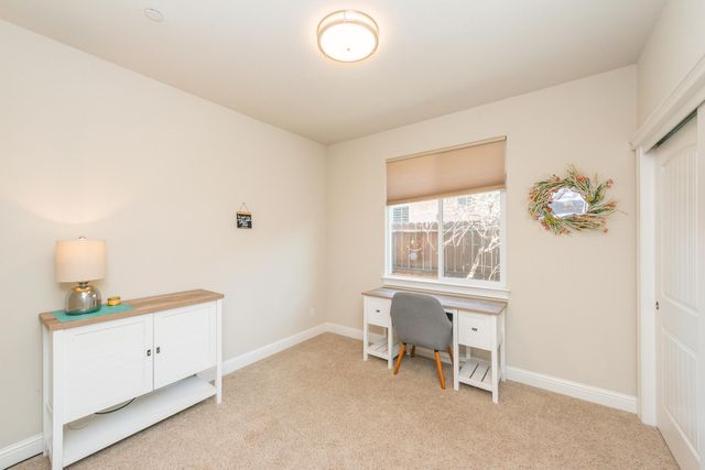 3326 Hotlam Road, Redding, CA 96002