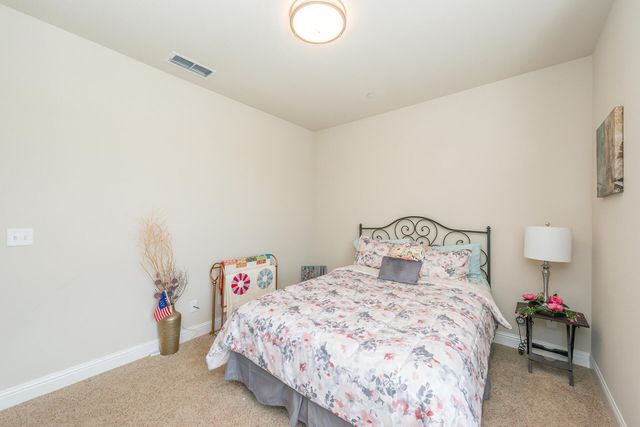 3326 Hotlam Road, Redding, CA 96002