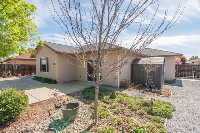 3326 Hotlam Road, Redding, CA 96002