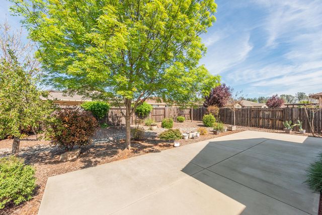 3326 Hotlam Road, Redding, CA 96002