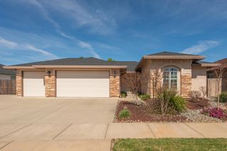 3326 Hotlam Road, Redding, CA 96002