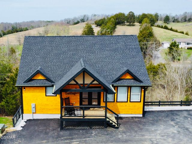 846 Blue Herring Way, Sevierville, TN 37876