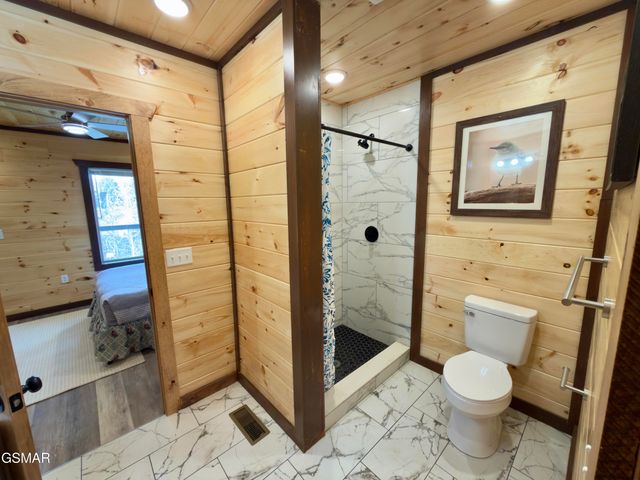 846 Blue Herring Way, Sevierville, TN 37876