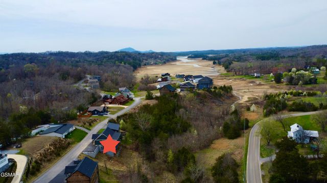 846 Blue Herring Way, Sevierville, TN 37876