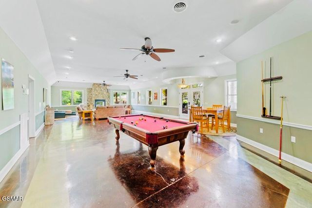 846 Blue Herring Way, Sevierville, TN 37876