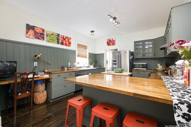 636 W Hollywood Ave., San Antonio, TX 78212