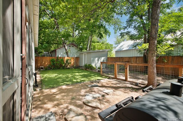 636 W Hollywood Ave., San Antonio, TX 78212