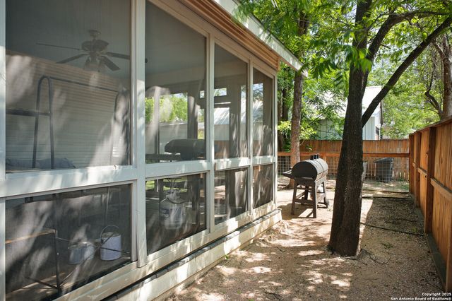 636 W Hollywood Ave., San Antonio, TX 78212