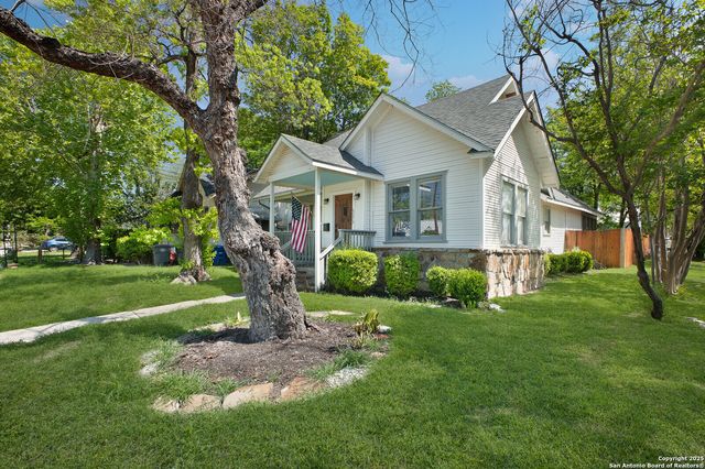 636 W Hollywood Ave., San Antonio, TX 78212