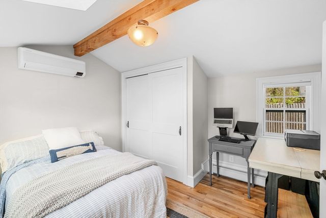 20 Summer St 20, Ipswich, MA 01938