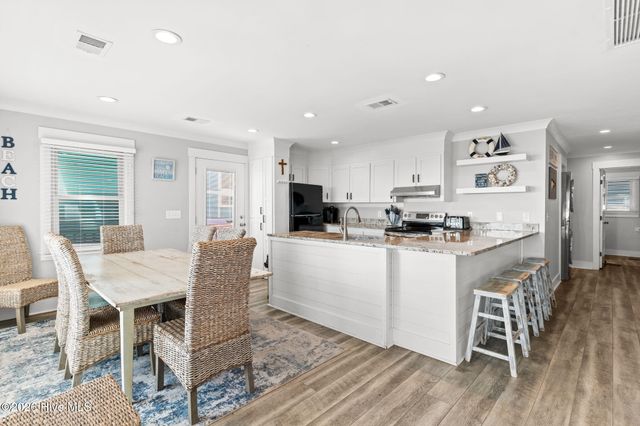 1011 Ocean Boulevard W, Supply, NC 28462