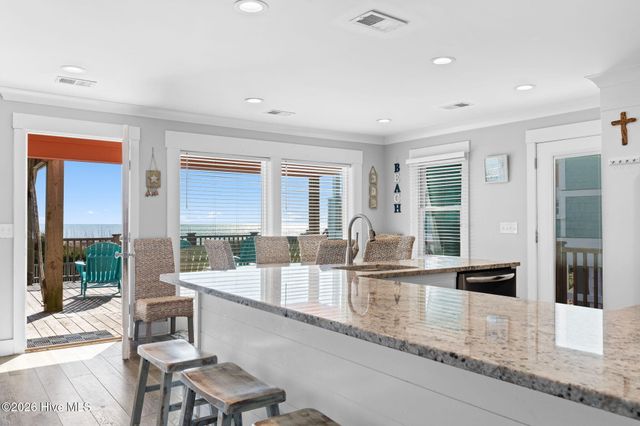 1011 Ocean Boulevard W, Supply, NC 28462