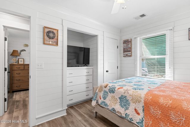 1011 Ocean Boulevard W, Supply, NC 28462