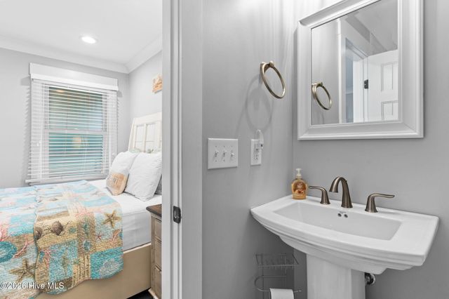 1011 Ocean Boulevard W, Supply, NC 28462