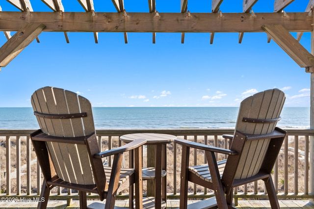 1011 Ocean Boulevard W, Supply, NC 28462