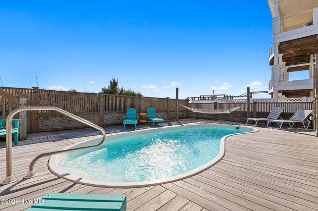 1011 Ocean Boulevard W, Supply, NC 28462