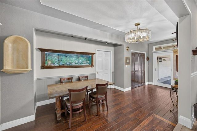 6192 N Fruit Avenue, Fresno, CA 93711