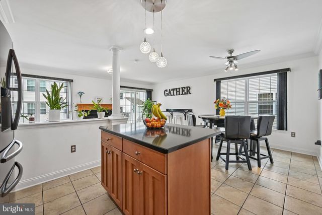 1007 MOORE RD, West Deptford, NJ 08086