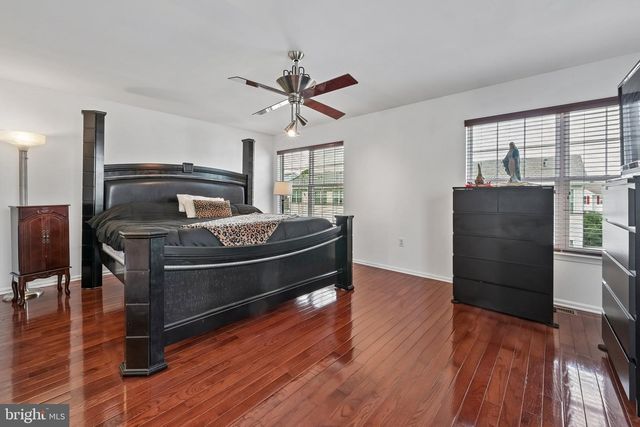 1007 MOORE RD, West Deptford, NJ 08086