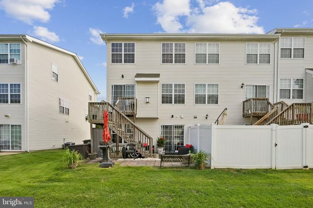 1007 MOORE RD, West Deptford, NJ 08086