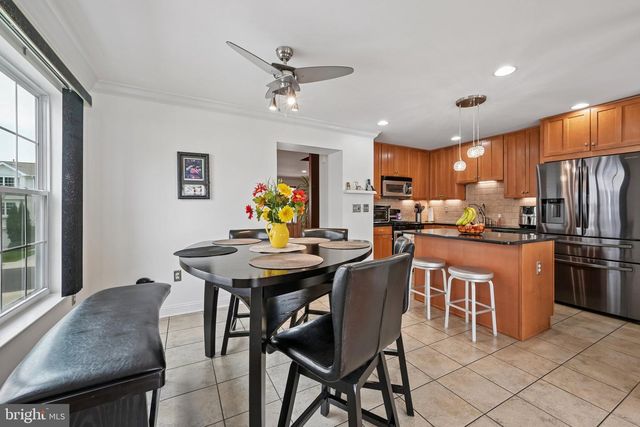 1007 MOORE RD, West Deptford, NJ 08086