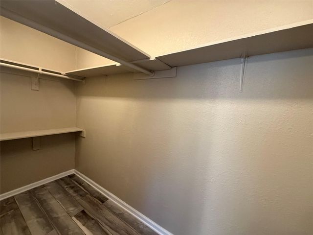 642 5th Street, San Leon, TX 77539