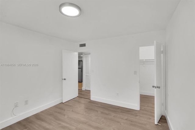 4325 NW South Tamiami Canal Dr 306, Miami, FL 33126