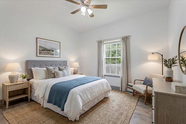 3516 Tomahawk Drive, Granbury, TX 76048