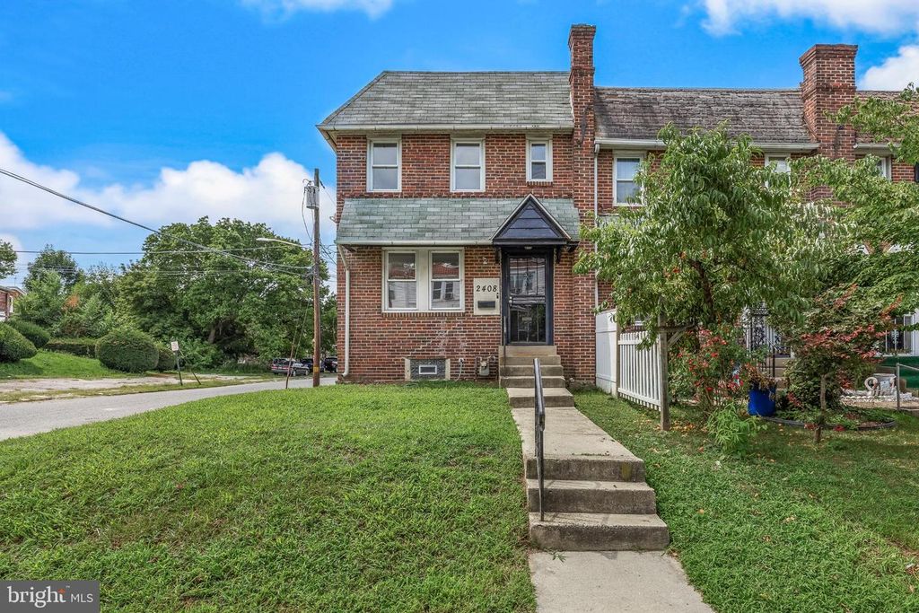2408 UPLAND ST, Chester, PA 19013