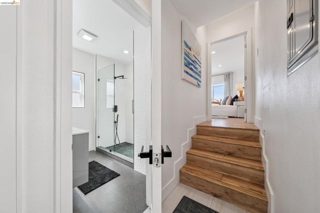 1646 Ashby Ave, Berkeley, CA 94703