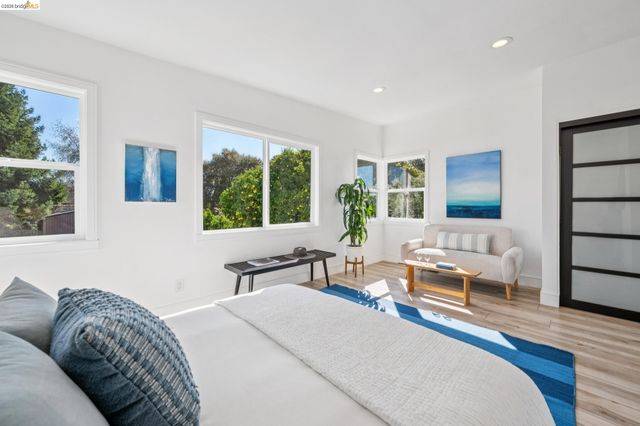 1646 Ashby Ave, Berkeley, CA 94703