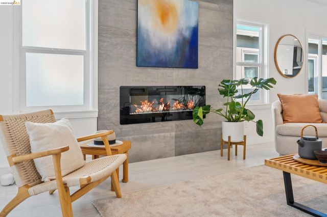 1646 Ashby Ave, Berkeley, CA 94703