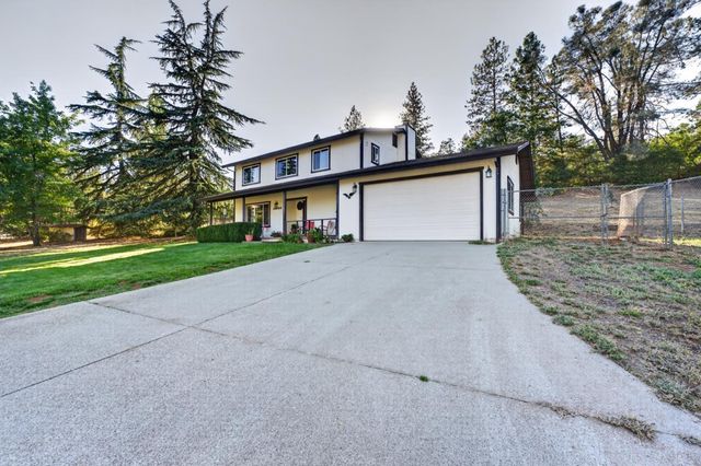 18095 Applegate Rd, Applegate, CA 95703