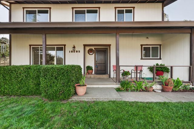 18095 Applegate Rd, Applegate, CA 95703